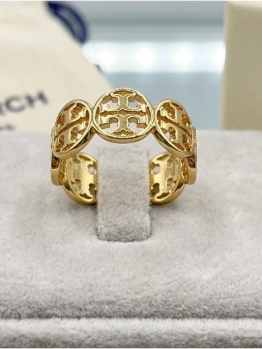 NWT Tory Burch Gold Miller Double T Logo Band Ring Size 8